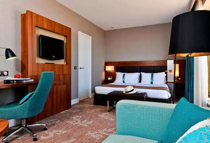 ２ベッドスイートルーム, Holiday Inn Nice, An Ihg