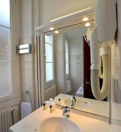 スタンダードルーム, Hôtel D’angleterre Grenoble Hyper Centre