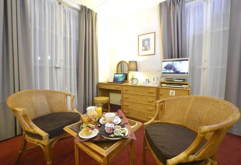 スーペリアールーム, Hôtel D’angleterre Grenoble Hyper Centre