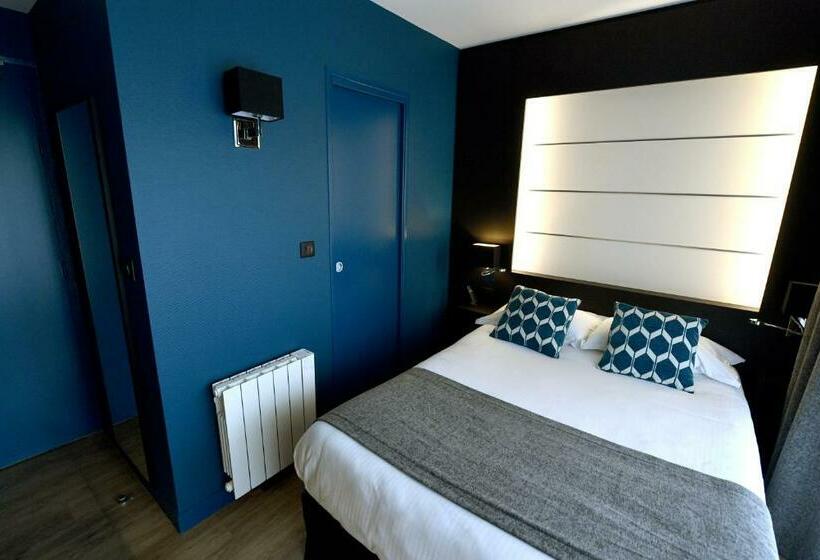 חדר סטנדרט, Des Quatrans