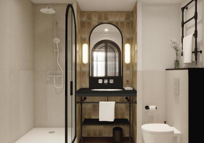 スタンダードルーム, Grand Coeur Latin