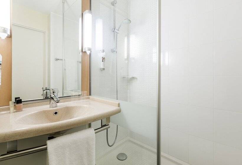 Номер Стандарт, Ibis Rennes Cesson