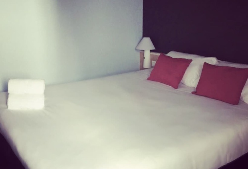 חדר סטנדרט מיטה זוגית, Ibis Rennes Cesson