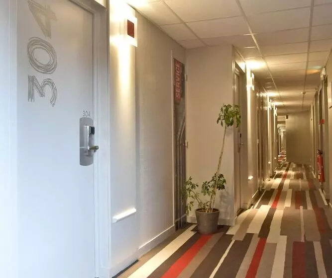 اتاق استاندارد, Ibis Saintquentin Basilique