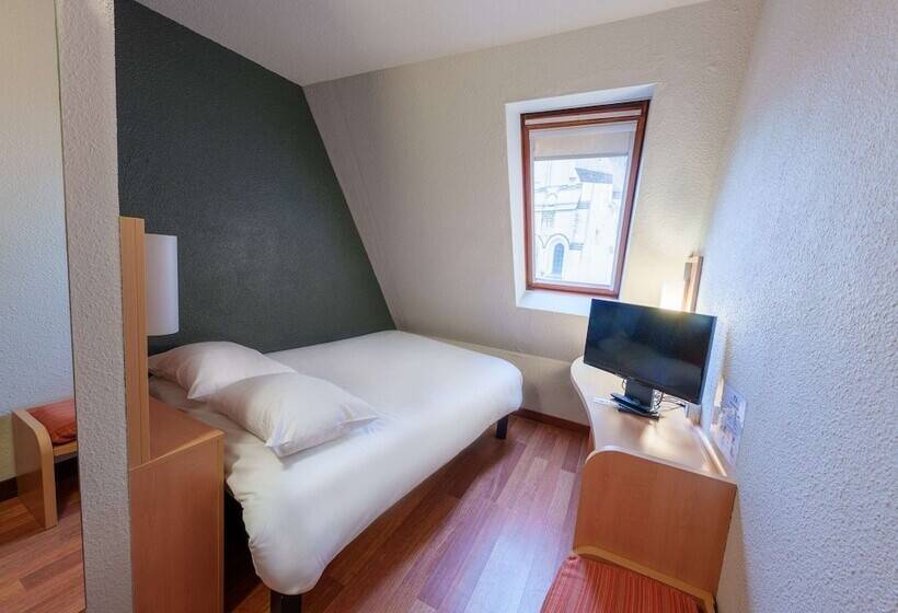 غرفة قياسية, Ibis Saintquentin Basilique