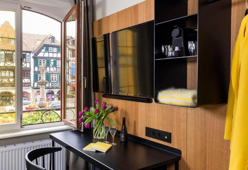 اتاق استاندارد پلاس, La Diligence