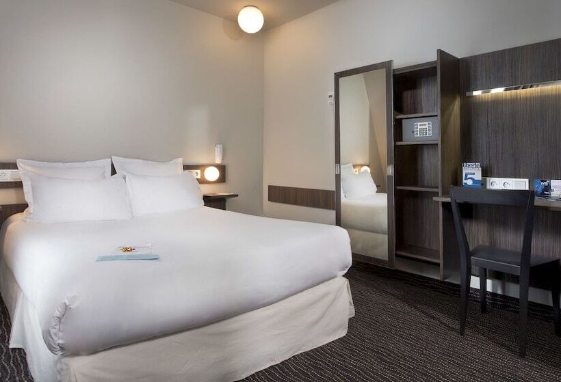 プレステージルーム, Libertel Gare De L'est Francais