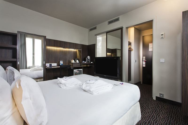 クラブルーム, Libertel Gare De L'est Francais