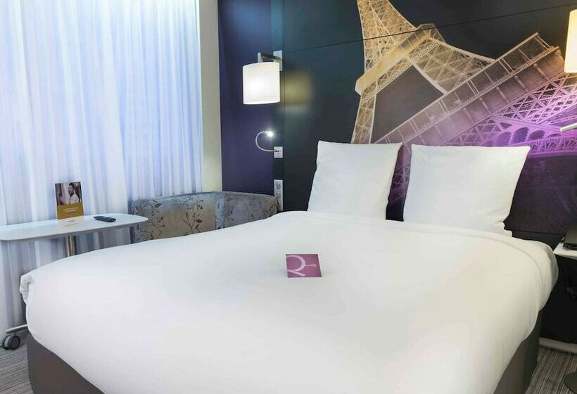 ダブルベッドのクラシックルーム, Mercure Paris Centre Tour Eiffel