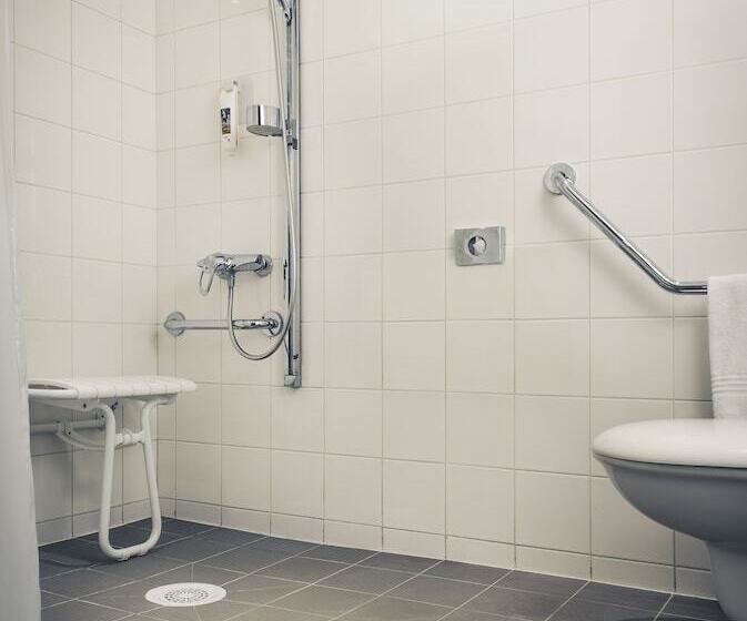 ダブルベッドのクラシックルーム, Mercure Paris Centre Tour Eiffel