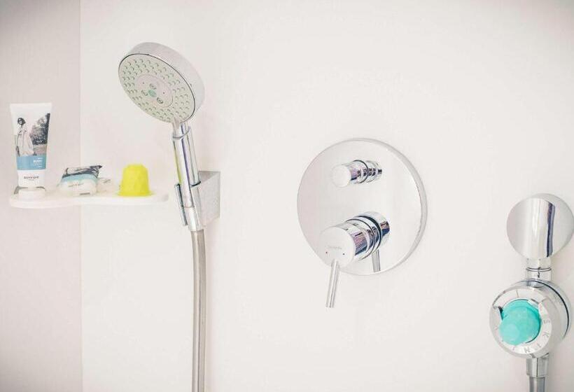 ダブルベッドのクラシックルーム, Mercure Paris Centre Tour Eiffel