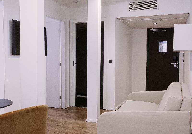 标准间, Clapclap Hôtel, Food & Bar