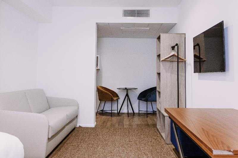 标准间, Clapclap Hôtel, Food & Bar