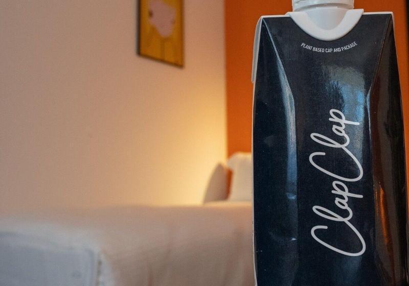 标准单人间, Clapclap Hôtel, Food & Bar