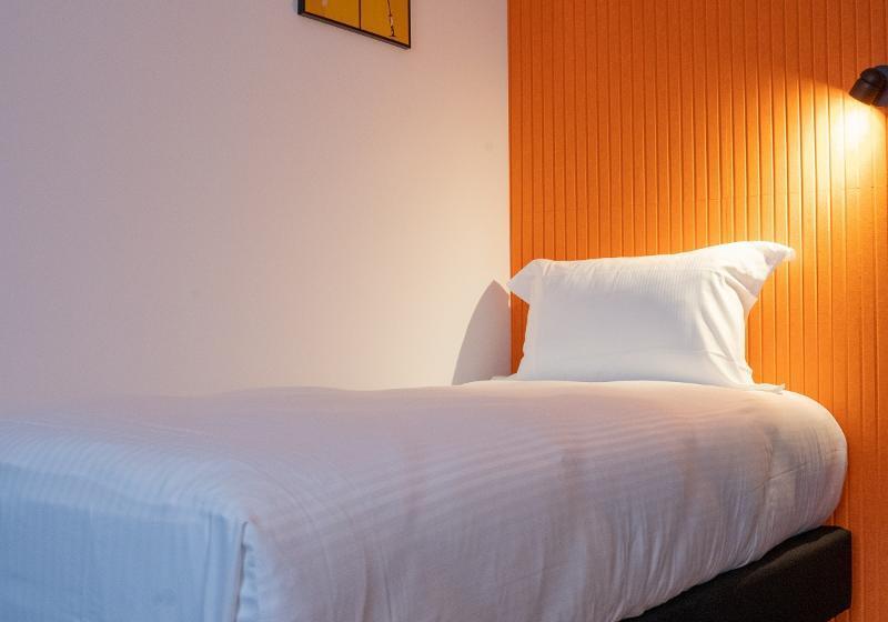 标准单人间, Clapclap Hôtel, Food & Bar