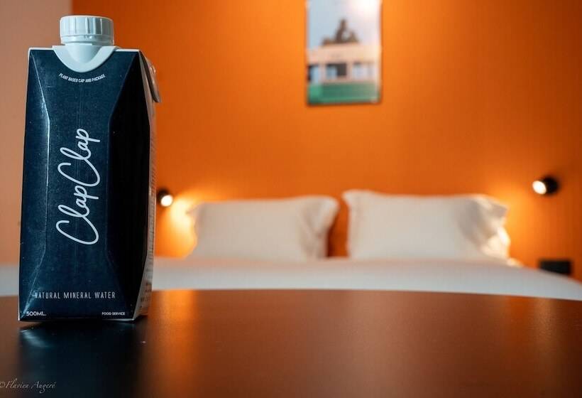 标准间, Clapclap Hôtel, Food & Bar