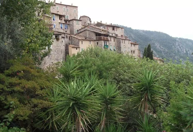 اتاق استاندارد با تراس, Auberge De La Madone