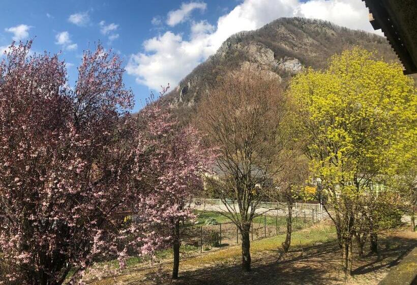 غرفة كومفورت ثلاثية, Brit Hotel Florimont