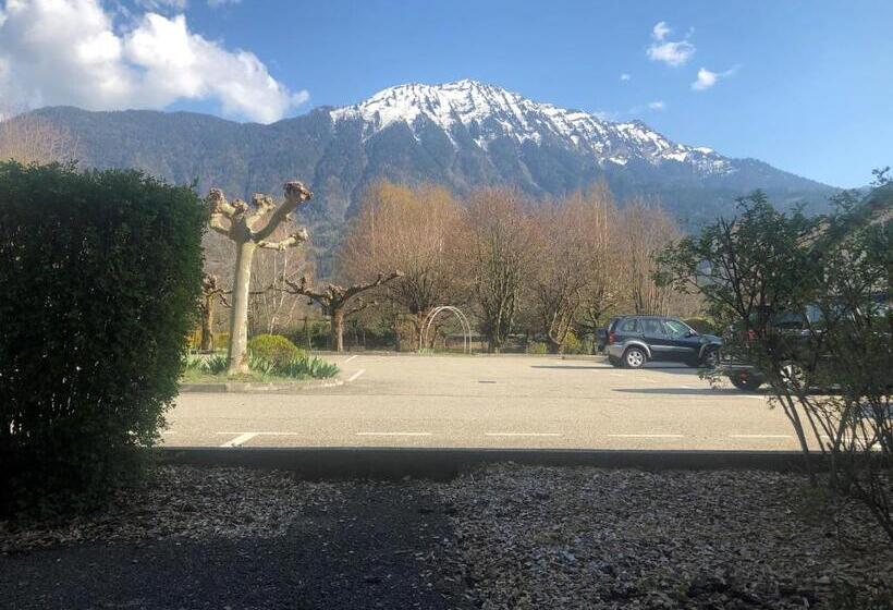 غرفة كومفورت ثلاثية, Brit Hotel Florimont