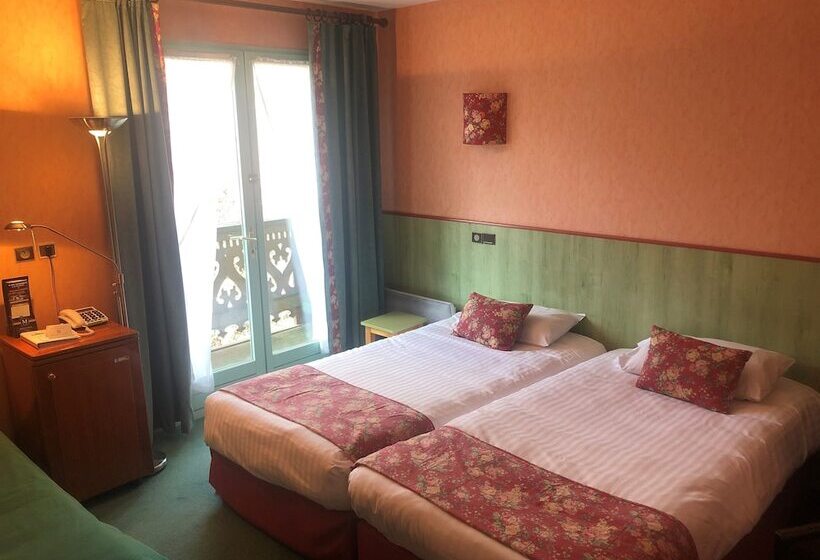 غرفة كومفورت ثلاثية, Brit Hotel Florimont