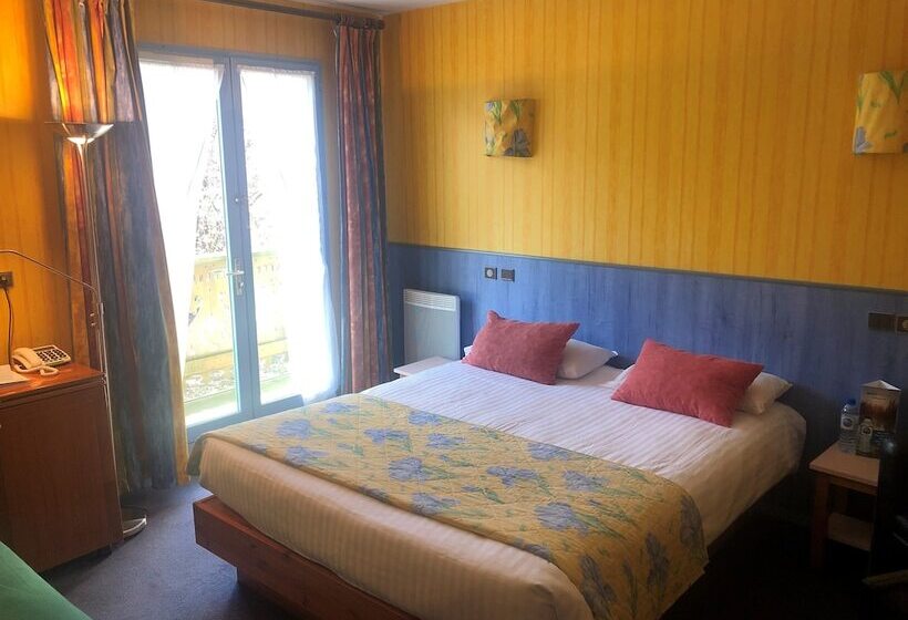 غرفة كومفورت ثلاثية, Brit Hotel Florimont