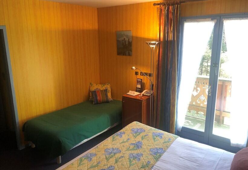 Трехместный Номер Комфорт, Brit Hotel Florimont