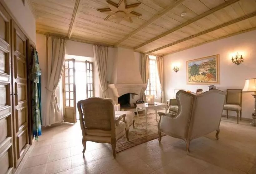 سوییت, Château Le Cagnard