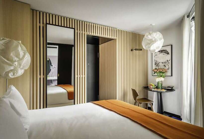 اتاق لوکس, Du Ministere