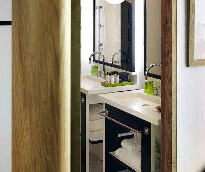 سوییت دوبلکس, Du Ministere