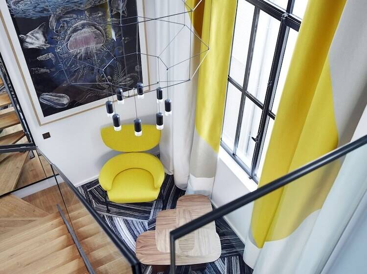 سوییت دوبلکس, Du Ministere