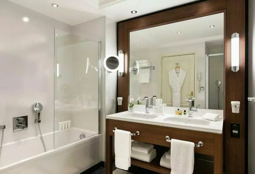 スーペリアールーム, Hôtel Barrière Le Majestic Cannes