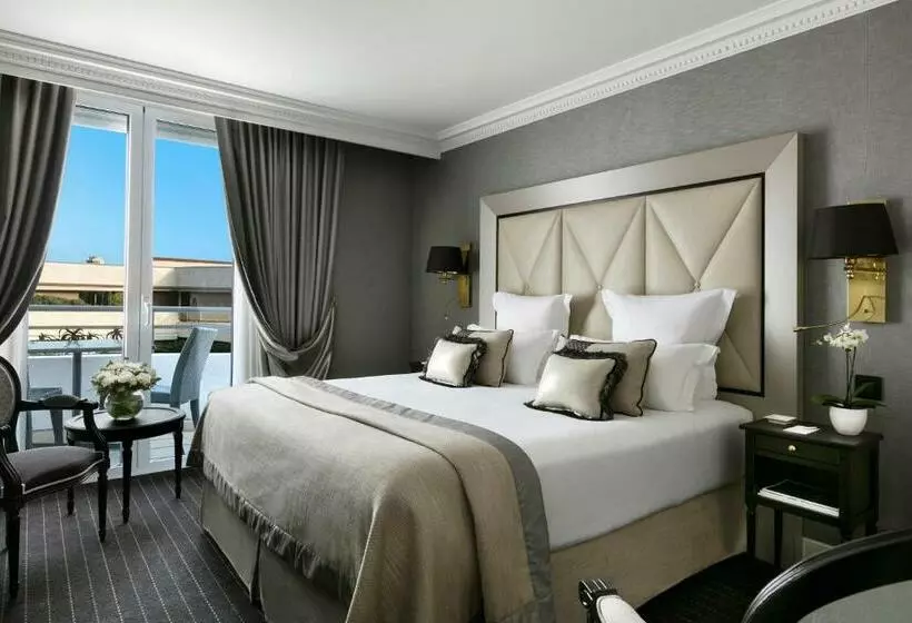 シティビューのデラックスルーム, Hôtel Barrière Le Majestic Cannes