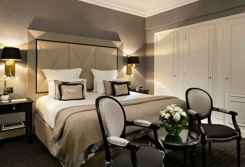 シティビューのデラックスルーム, Hôtel Barrière Le Majestic Cannes
