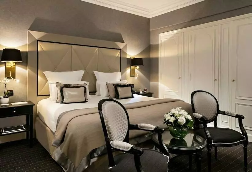 シティビューのデラックスルーム, Hôtel Barrière Le Majestic Cannes