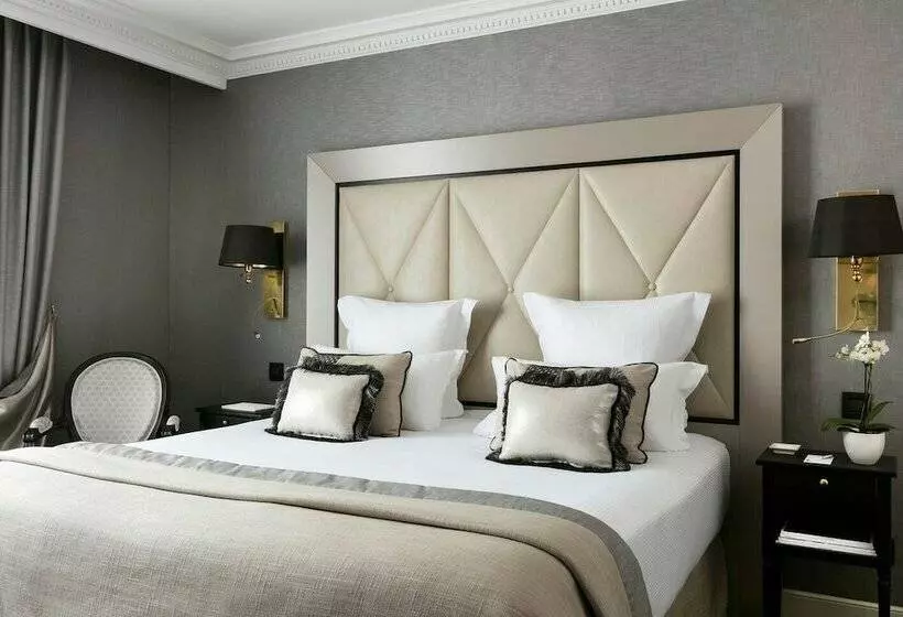 シティビューのデラックスルーム, Hôtel Barrière Le Majestic Cannes