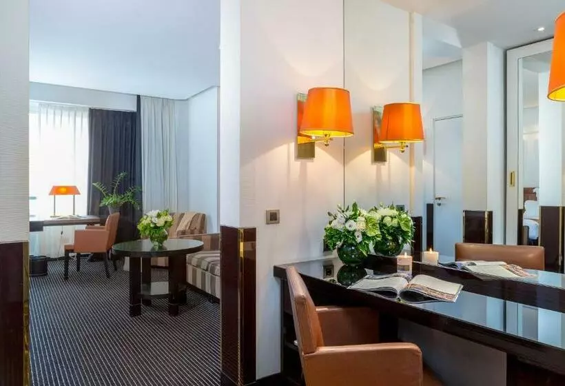 ジュニアスイート, Hôtel Barrière Le Majestic Cannes