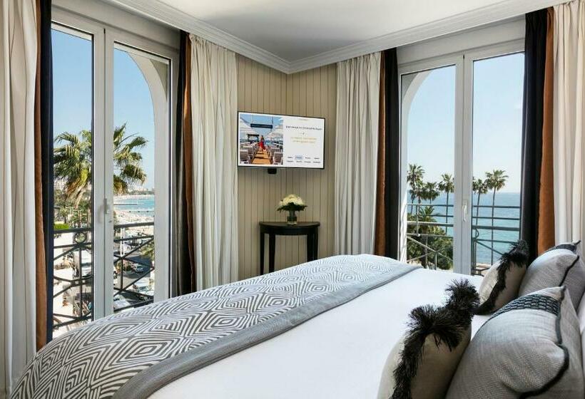 小型套房侧面可观海景, Hôtel Barrière Le Majestic Cannes