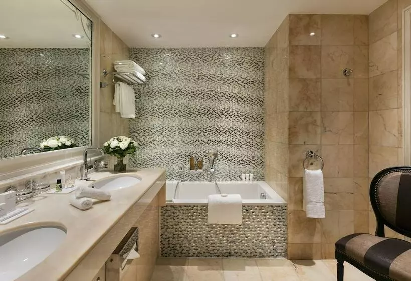 スーペリアースイート, Hôtel Barrière Le Majestic Cannes
