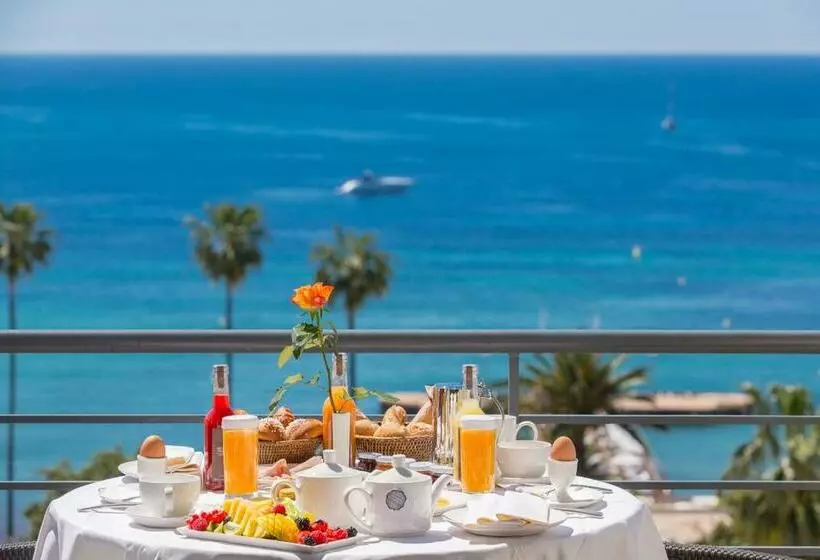 オーシャンビューデラックススイート, Hôtel Barrière Le Majestic Cannes