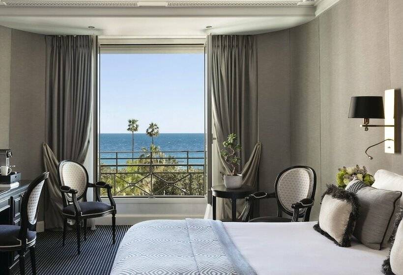 סוויטת דלוקס נוף לים, Hôtel Barrière Le Majestic Cannes