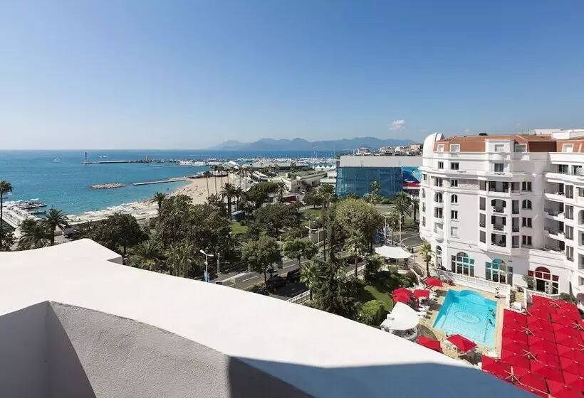 スーペリアースイート, Hôtel Barrière Le Majestic Cannes