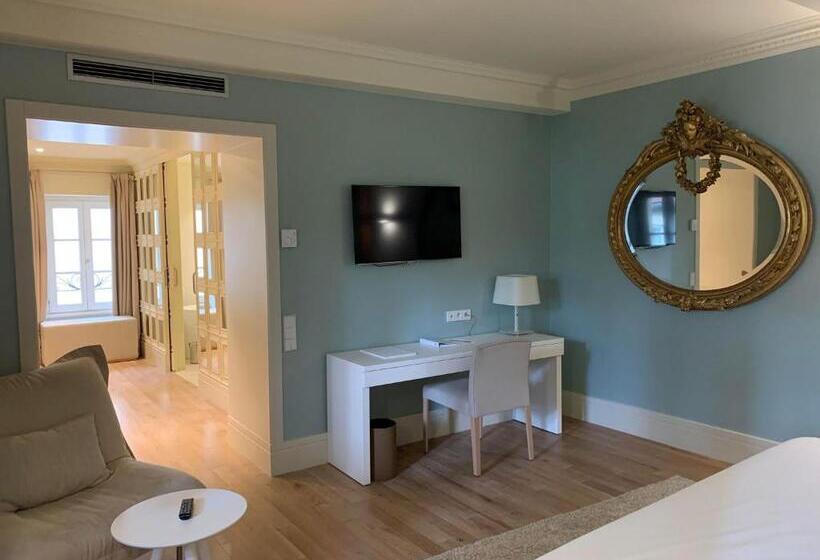 Номер Deluxe, Hôtel De Cavoye
