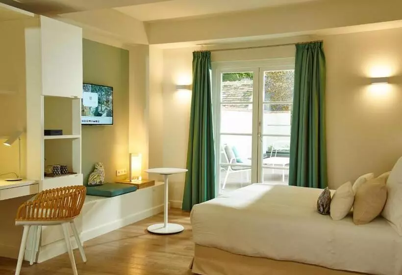 Standard-huone Terassi, Hôtel De Cavoye