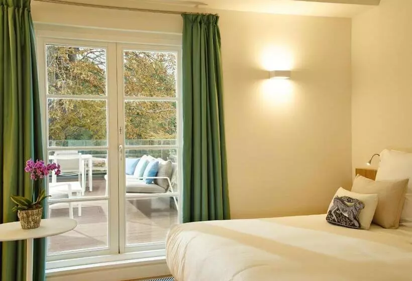 Standard-huone Terassi, Hôtel De Cavoye
