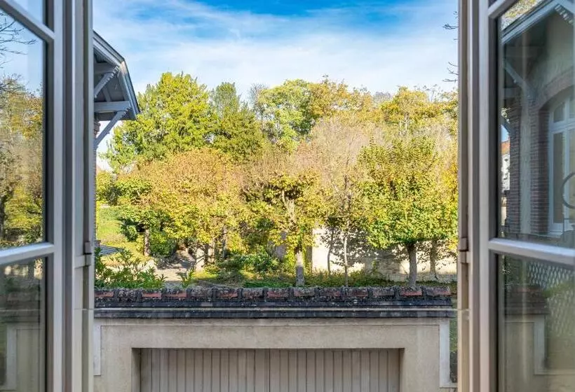 Superior-huone, Hôtel De Cavoye