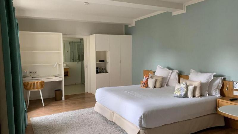 חדר דלוקס, Hôtel De Cavoye