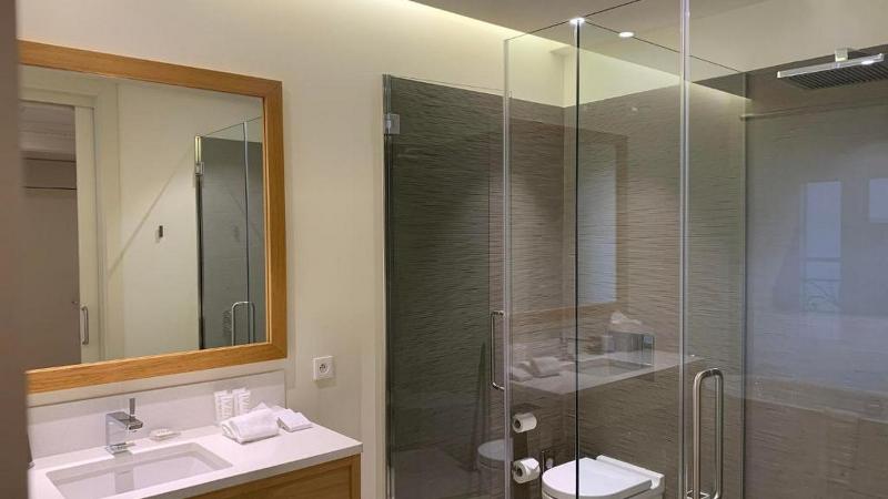 חדר דלוקס, Hôtel De Cavoye