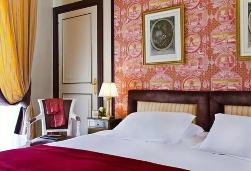 Deluxe Suite Sea View, Le Castel Marie Louise