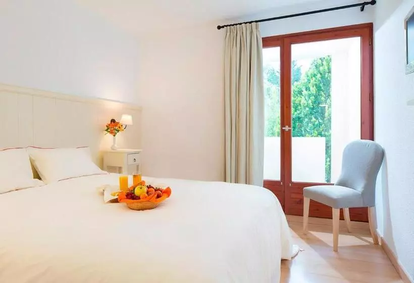Standard Room, Le Roussillon