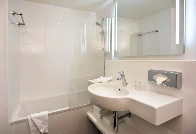 اتاق استاندارد, Mercure Paris Bercy Bibliotheque